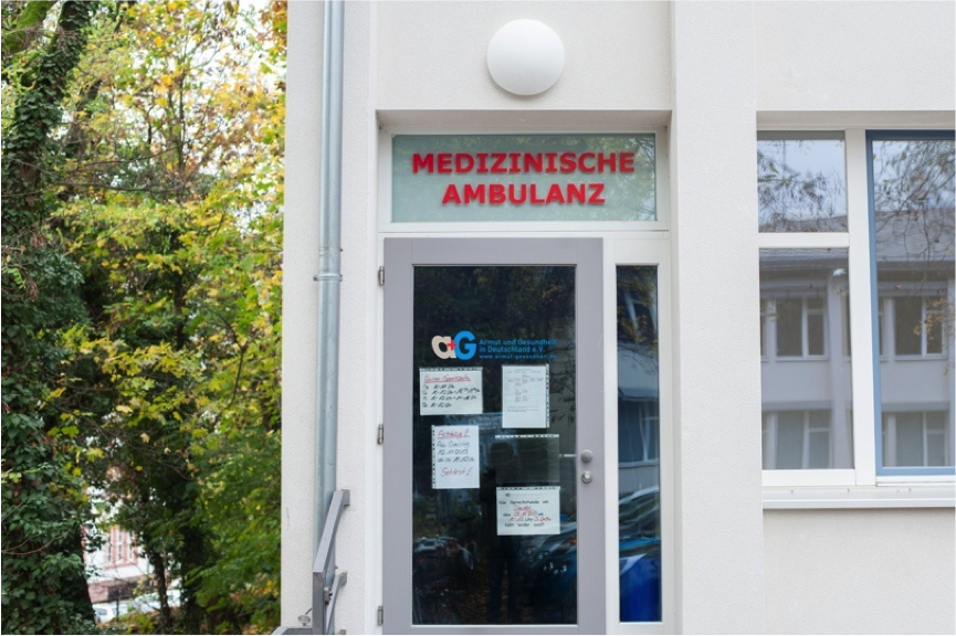 Eingang Ambulanz ohne Grenzen, Clearingstelle Krankenversicherung RLP